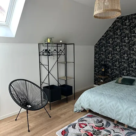 Le Nid Des Voyageurs - Eurylaime Vernon (Eure)